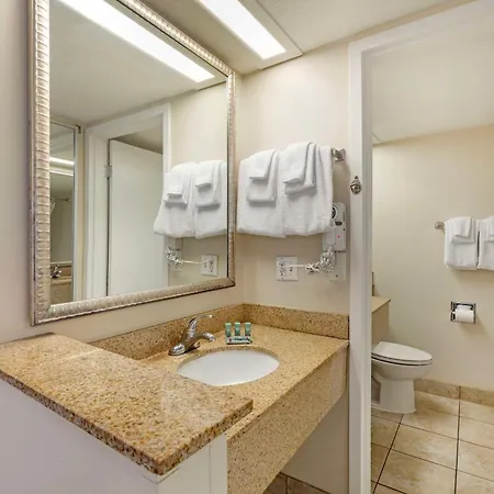 Best Western Cocoa Beach - Port Canaveral Exterior photo