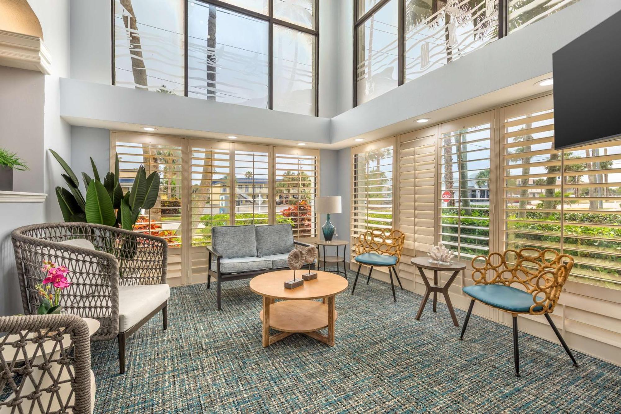 Western Cocoa - Port Canaveral Hotel