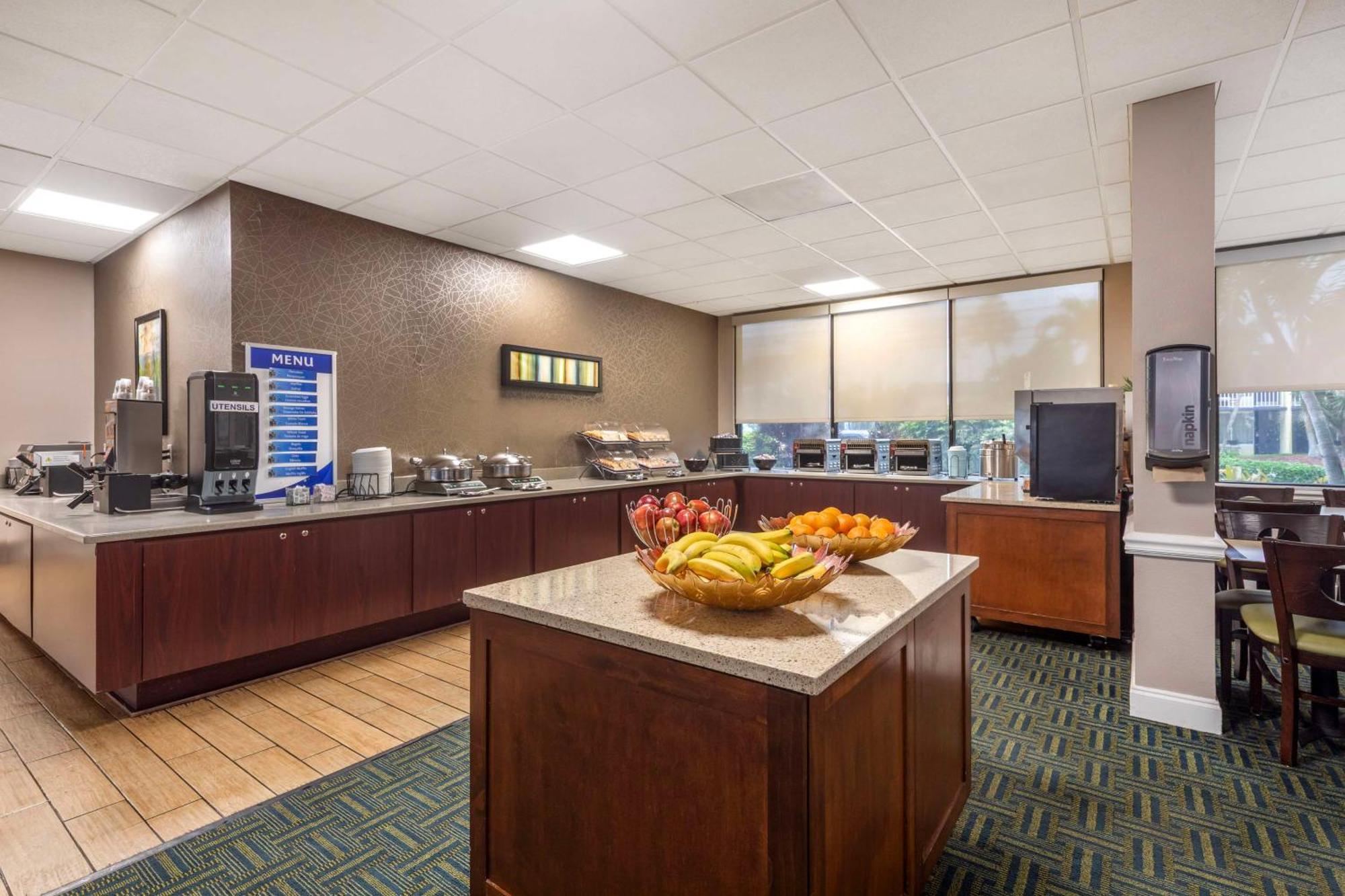 Western Cocoa - Port Canaveral Hotel 3*
