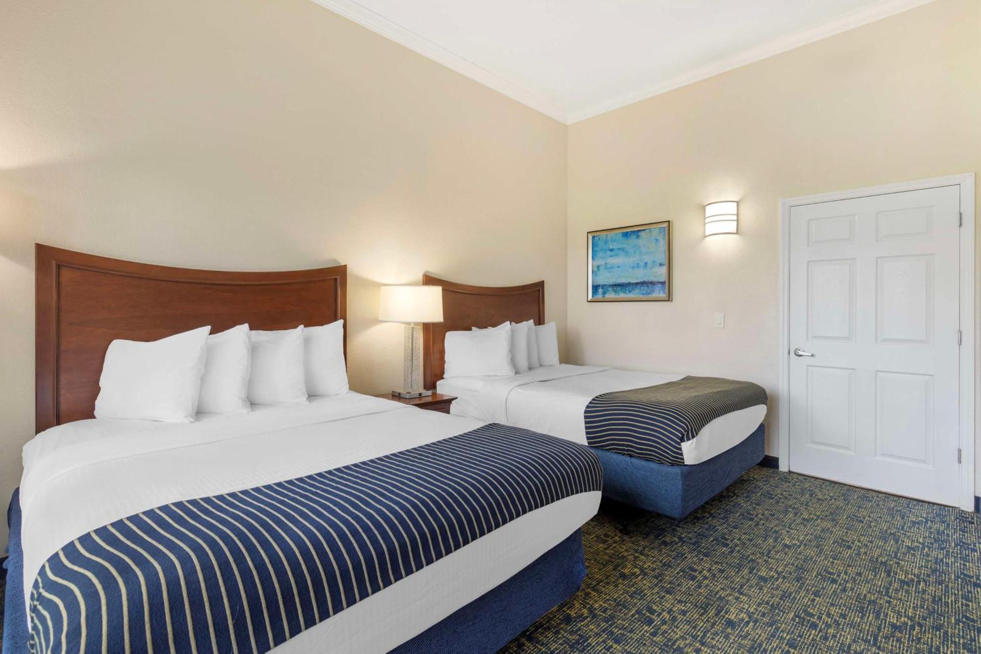 Western Cocoa - Port Canaveral Hotel Cocoa Beach