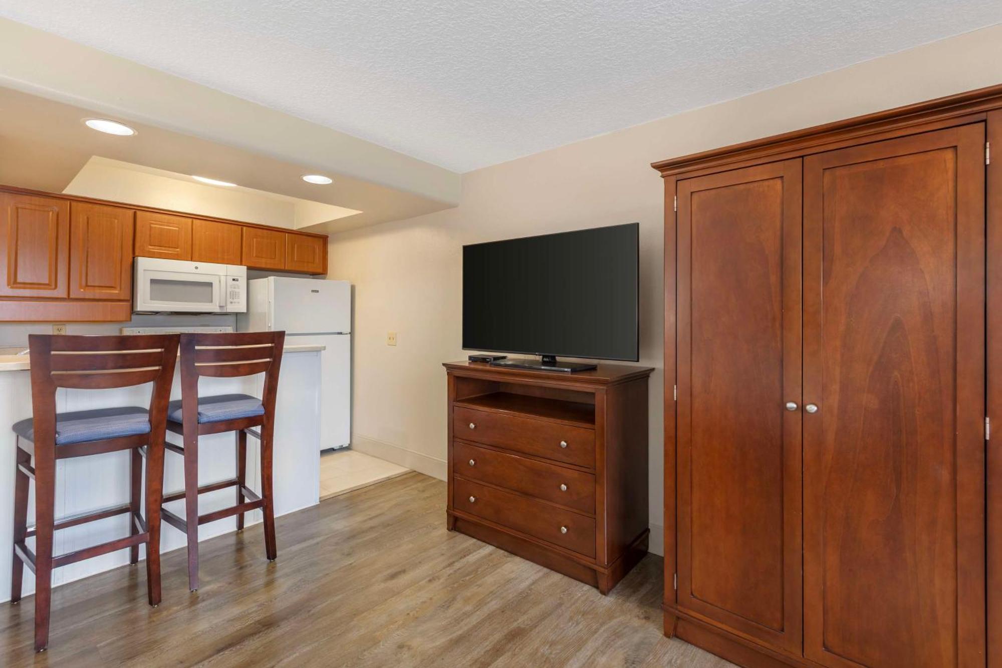 Hotel Western Cocoa - Port Canaveral Cocoa Beach